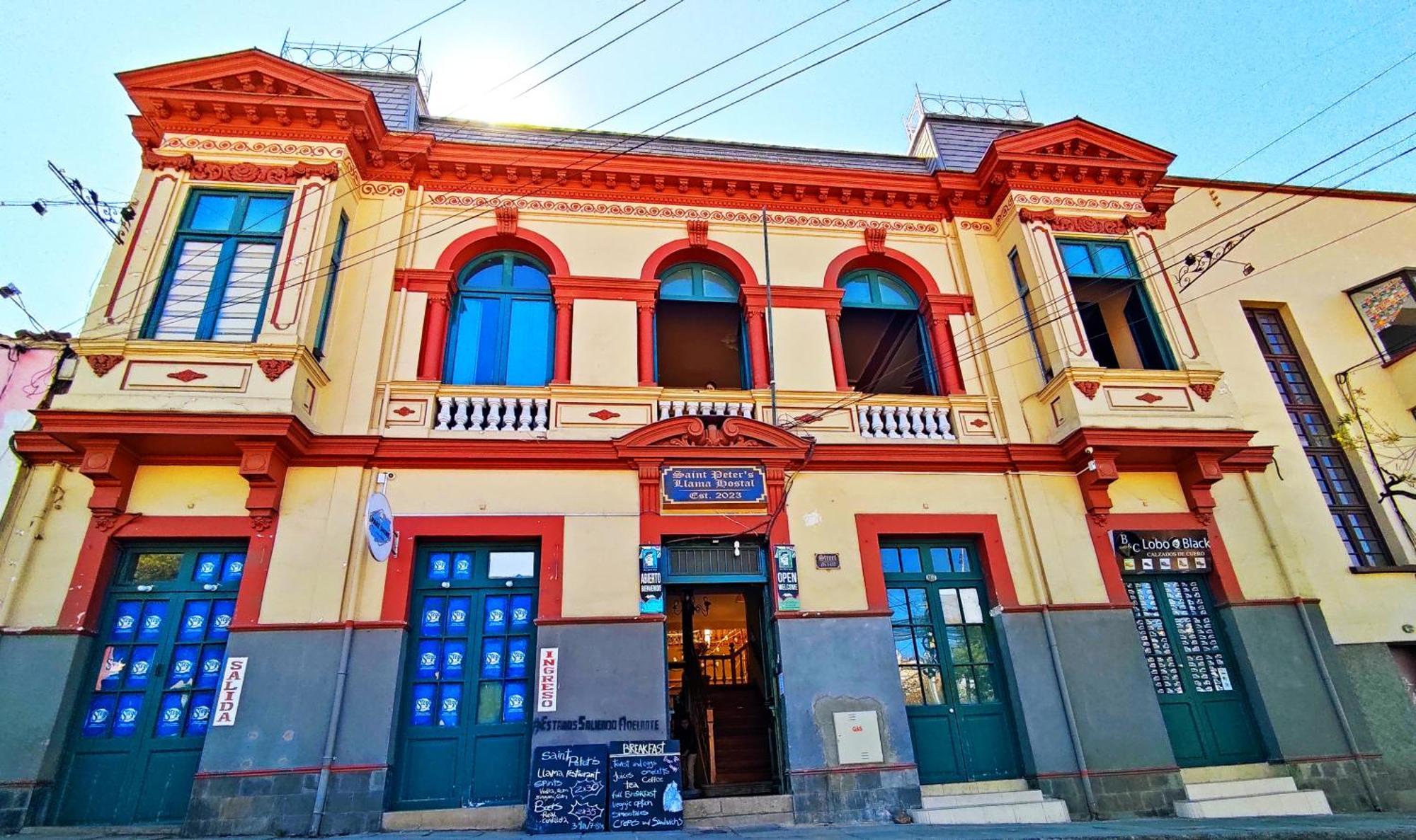Saint Peter'S Llama Hostal La Paz Bagian luar foto