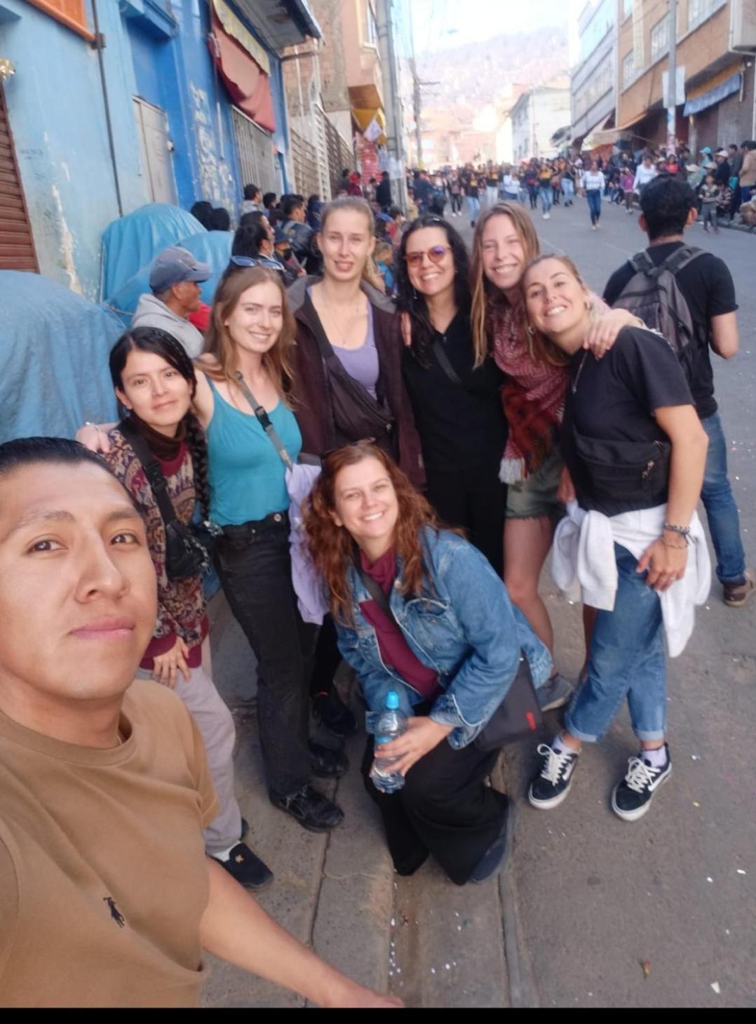 Saint Peter'S Llama Hostal La Paz Bagian luar foto